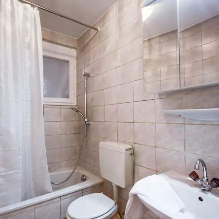 Apartment Scha¶pfstrasse 6b.1