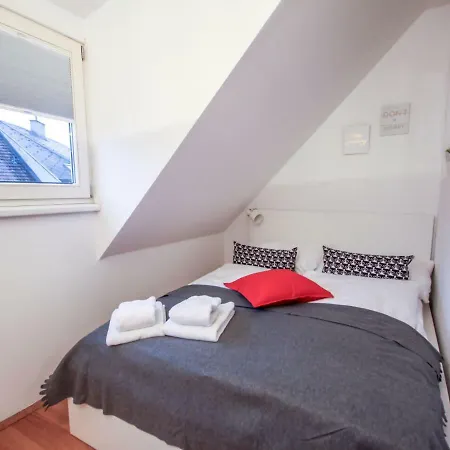 Daire Scha¶pfstrasse 6b.1